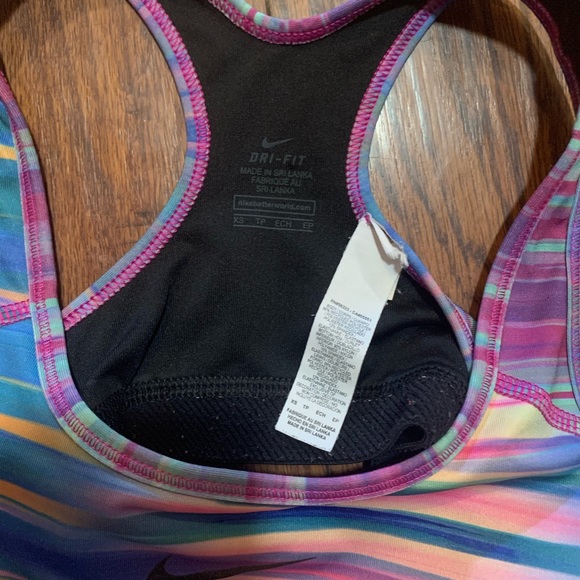 Nike Sports Bra - Picture 4 of 4